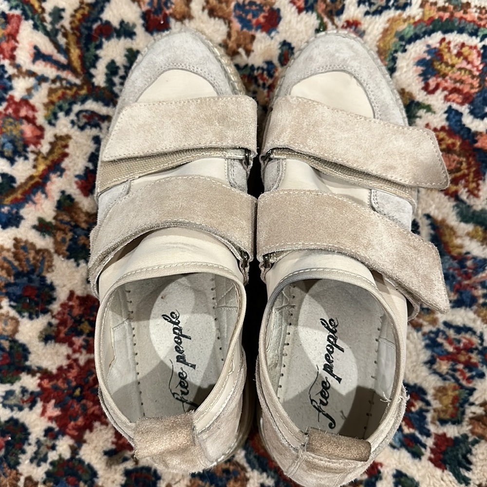 FREE PROPLE CHAPMIN VELCRODOUBLE TAKE SUEDE SNEAKERS - Picture 3 of 5